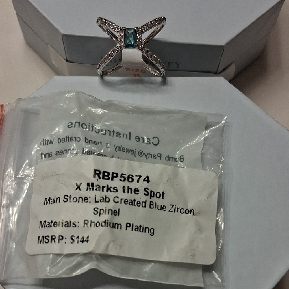 NWT Bomb Party X Marks The Spot Ring Size 6